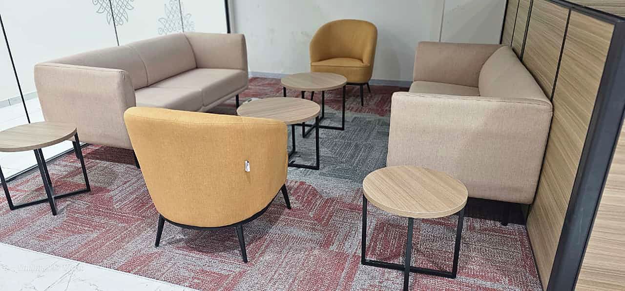 HDFC Bank &mdash; workspace furnished by Sparkal Decor