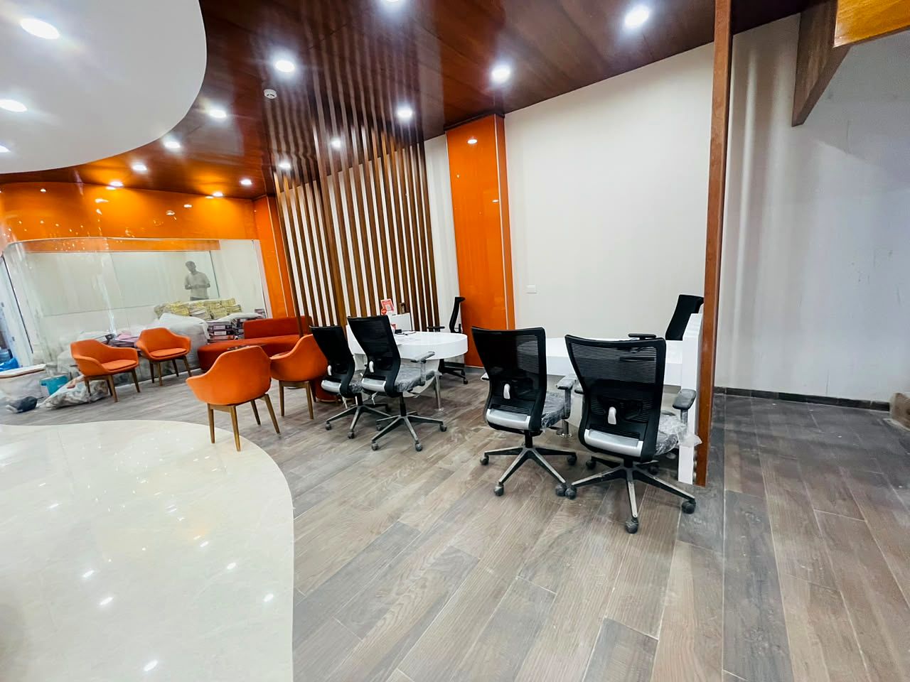 ICICI Bank &mdash; workspace furnished by Sparkal Decor