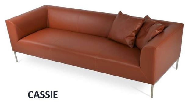 Cassie &mdash; Sofa Series